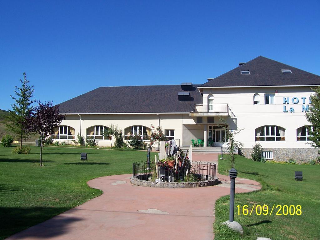 Hotel La Mora Villaseca de Laciana Extérieur photo